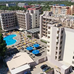 ohtels-belvedere.top-hotels-tarragona.com/